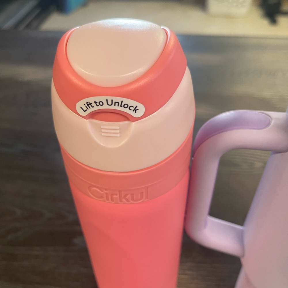 Cirkul Pink and Lavender Water Bottle Set NEW - Picture 3 of 10